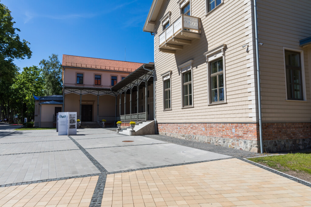 Palangos Kurhausas Plaza 4x2 natūrali